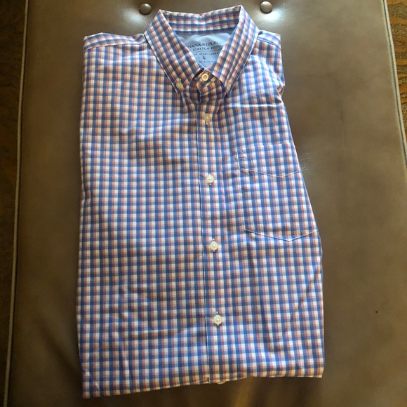 Banana Republic Short Sleeve Shirt for Summer - Picture 6 of 6